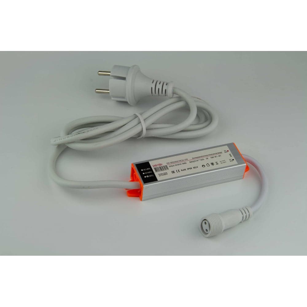 Импульсный источник питания TEAMPROF 220/24 В, 15 Вт, белый TPF-SPS220AC/DC24-15W