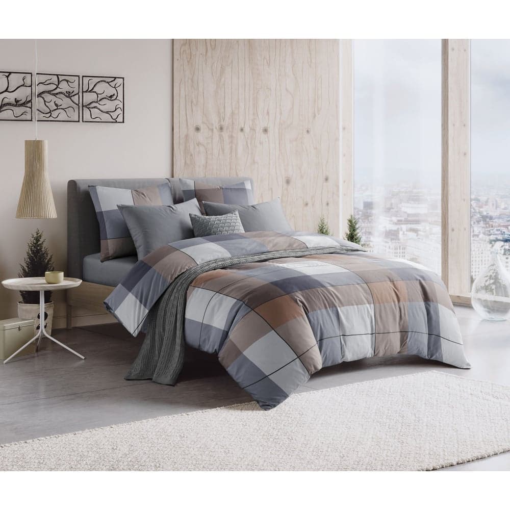 Комплект постельного белья Guten Morgen бязь, рис.1136, Cozy evening, 1.5 спальный, с наволочкой 70x70 см ПБ-1136-143-150-70
