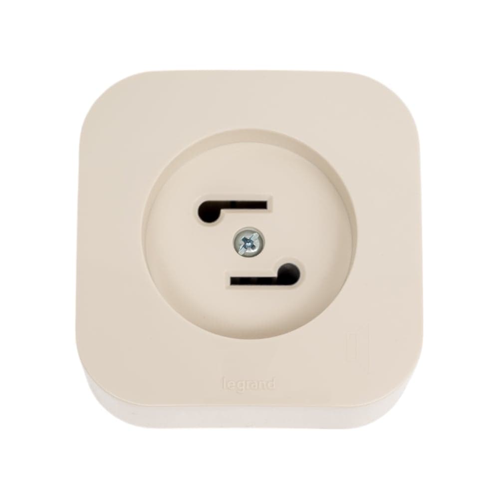 Розетка Legrand для радиотрансляционной сети Quteo IP20 накладной монтаж слоновая кость 782249