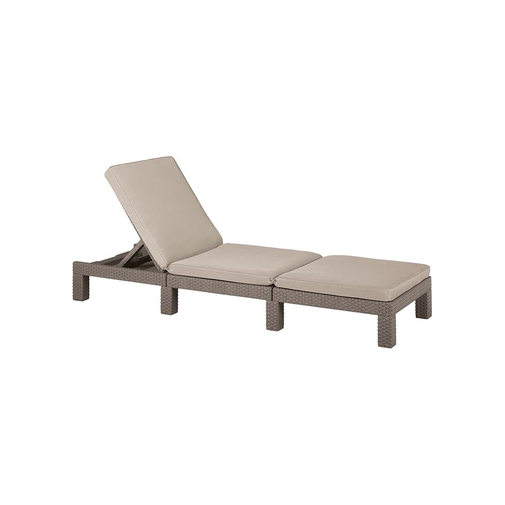 Шезлонг Keter Daytona Delux капучино 252225