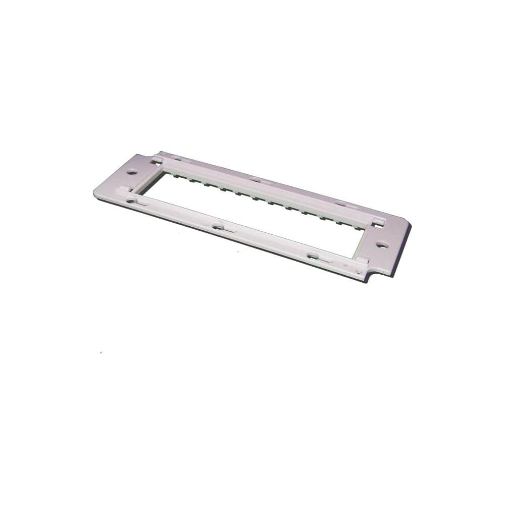 Пластиковый суппорт для установки LANMASTER 45x135 LAN-PF45x135