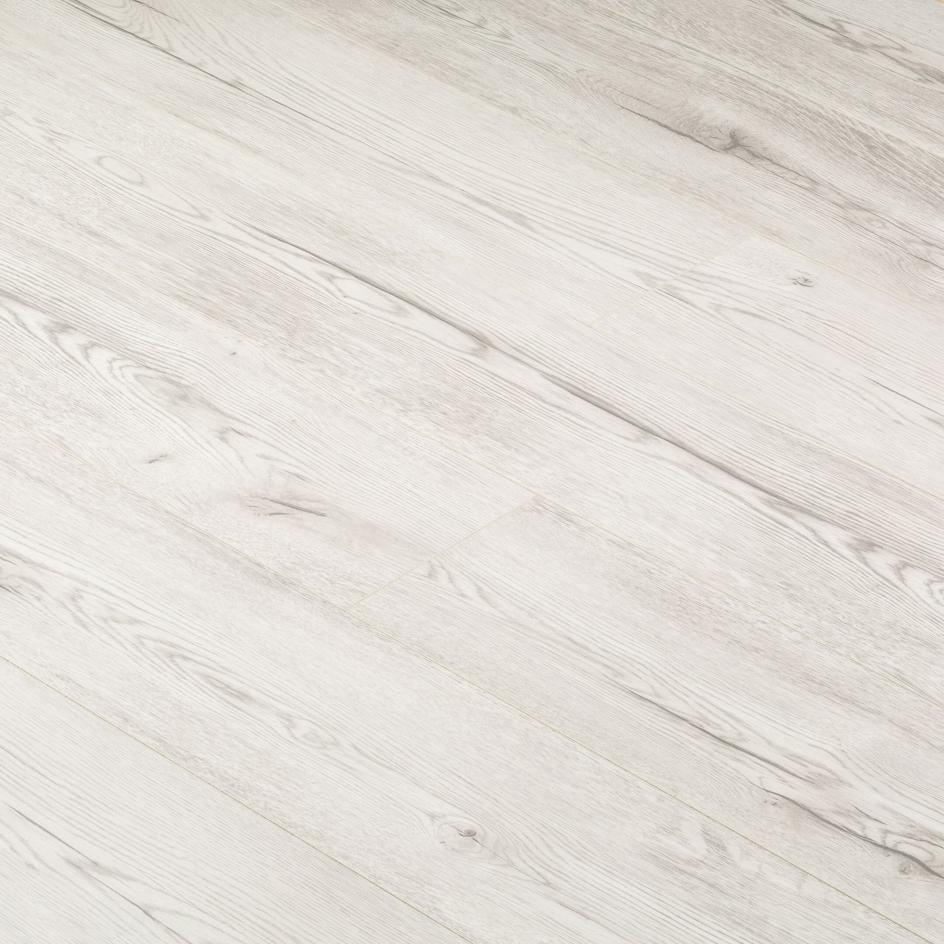 Ламинат 32 класс Ultradecor Expert Choice дуб волшебный 2,22 кв.м 8 мм с фаской