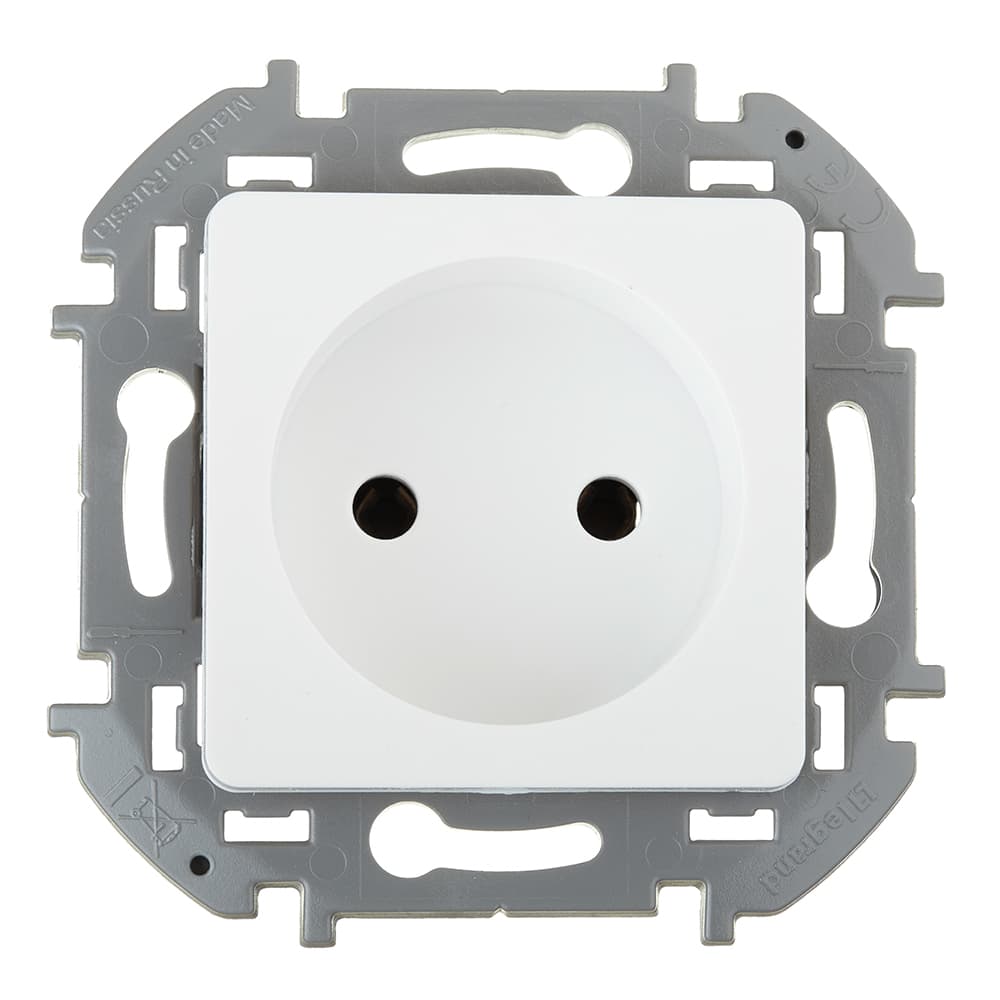Розетка Legrand Inspiria встраиваемая белая (673710)