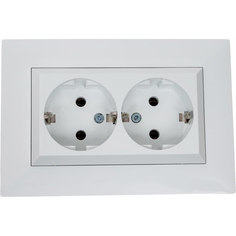 Розетка MAKEL 2-я с/з СП KAREA RIZZ 16А IP20 бел. 88001082